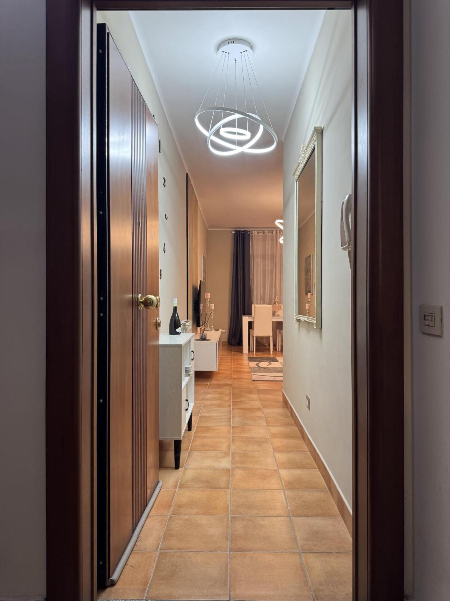 Nicol Apartment
